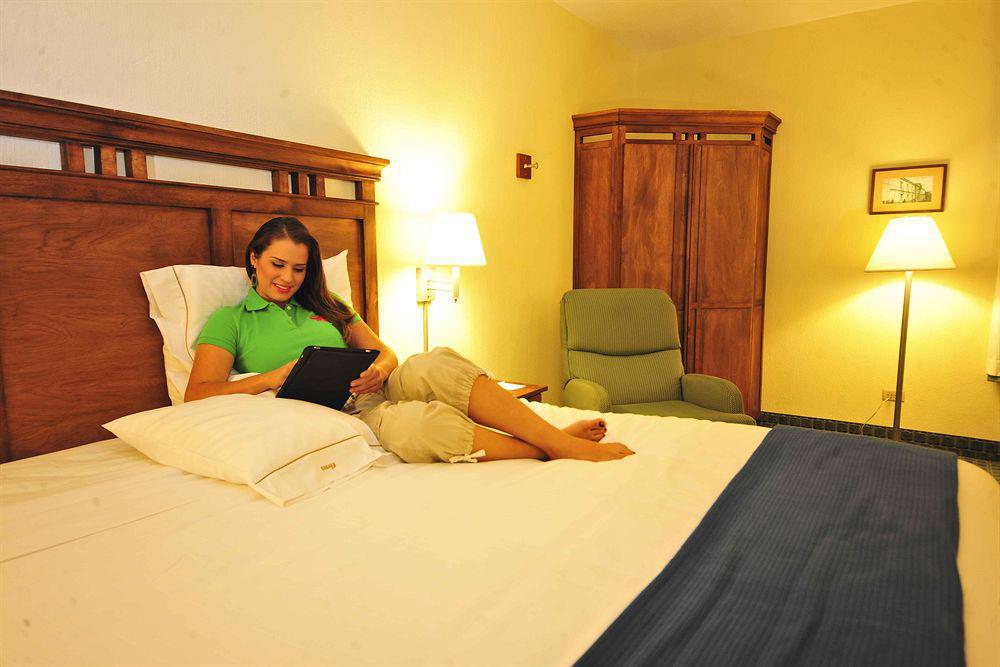 Holiday Inn Express San Jose Costa Rica Airport By Ihg Santiago Este Room photo